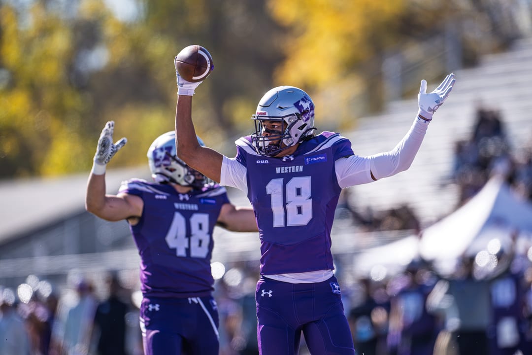 Western vs Laurier _ Football _ Alumni Field 5362